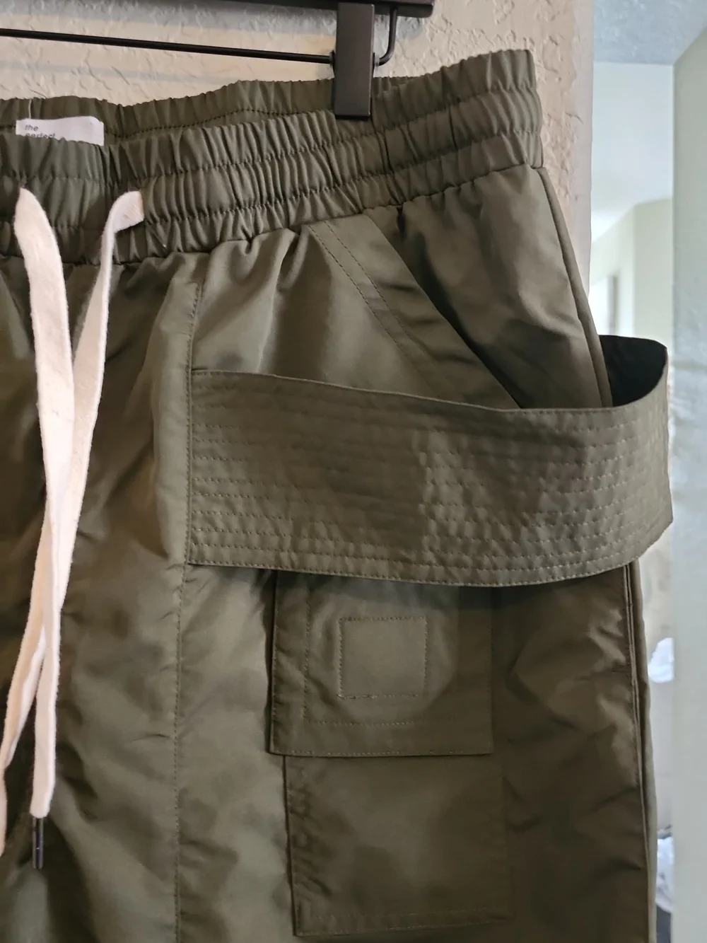 Men's Olive Cargo Jogger Pants - Drawstring Waist